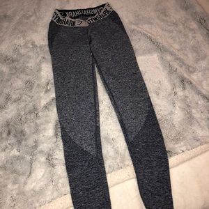 Full length Gymshark leggings.